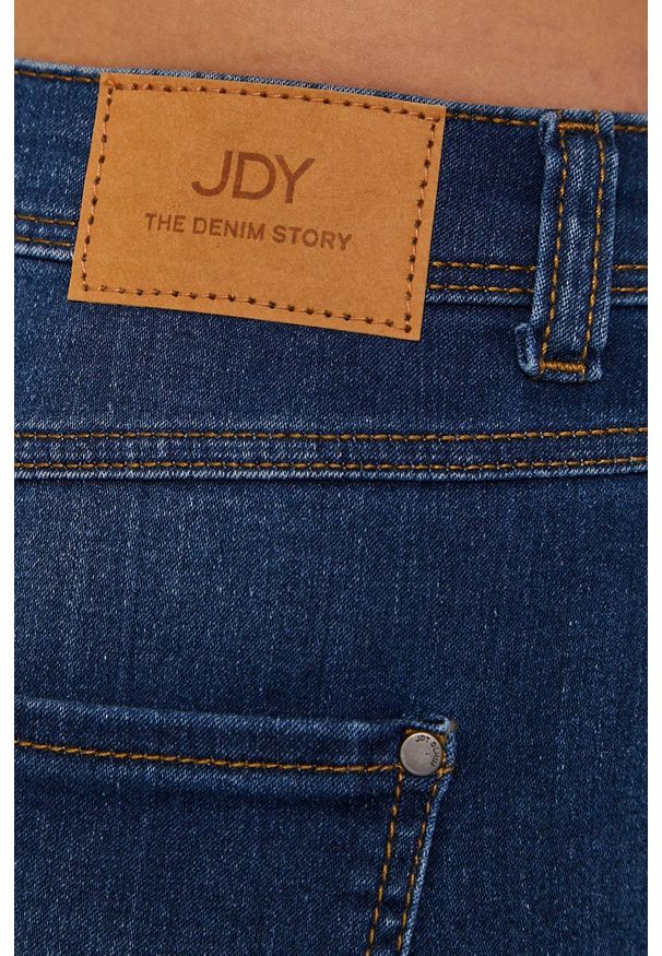 JDY - Jacqueline de Yong Szorty jeansowe damskie gładkie medium waist. Okazja: na co dzień. Kolor: niebieski. Materiał: jeans. Wzór: gładki. Styl: casual