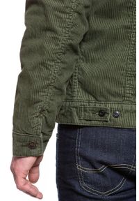 Lee - KURTKA ZIMOWA LEE SHERPA JACKET OLIVE GREEN L87AQM25. Materiał: jeans, materiał, sztruks, bawełna. Wzór: kolorowy, jednolity, nadruk. Sezon: zima. Styl: sportowy, vintage, elegancki, klasyczny #4