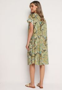 Born2be - Żółto-Zielona Wiskozowa Sukienka o Rozkloszowanym Kroju w Stylu Boho Melnea. Typ kołnierza: dekolt w łódkę. Kolor: żółty. Materiał: wiskoza. Długość rękawa: krótki rękaw. Sezon: lato. Styl: boho #5
