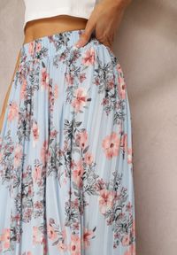 Renee - Niebieska Spódnica Ozdobiona Plisami z Gumką w Pasie i Elastyczną Podszewką Vislo. Kolor: niebieski. Wzór: aplikacja. Sezon: lato. Styl: boho #5
