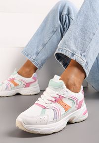 Born2be - Biało-Różowe Sneakersy z Ozdobnymi Przeszyciami Liveniza. Kolor: biały #1
