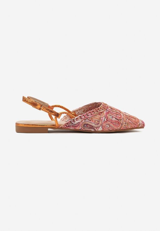 Renee - Pomarańczowe Sandały Slingback Vices z Metalicznymi Zdobieniami Janavie. Okazja: na co dzień. Zapięcie: sprzączka. Kolor: pomarańczowy. Wzór: aplikacja. Sezon: lato. Obcas: na obcasie. Styl: elegancki, casual. Wysokość obcasa: niski
