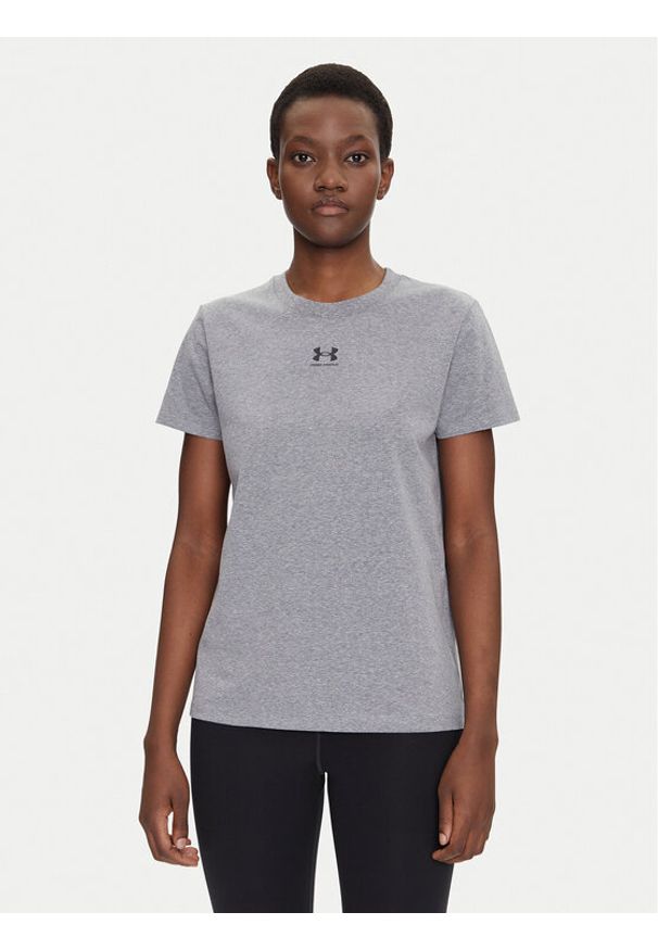 Under Armour Koszulka techniczna Rival Core 1383648 Szary Regular Fit. Kolor: szary. Materiał: syntetyk