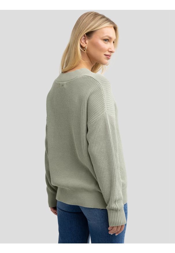 Big-Star - Sweter damski z wiskozy z dekoltem v-neck pistacjowy Cyntiana 300. Okazja: na co dzień. Kolor: zielony. Materiał: wiskoza. Styl: casual, retro, vintage, elegancki