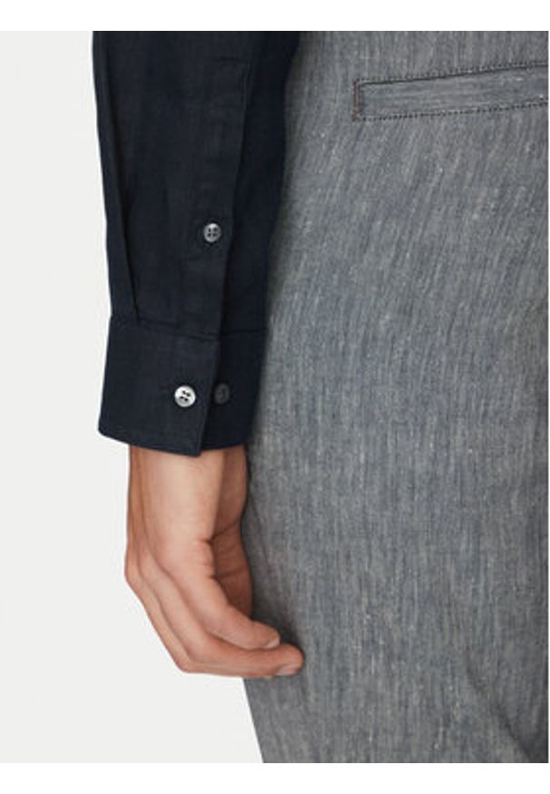 Calvin Klein Koszula K10K109286 Granatowy Slim Fit. Kolor: niebieski. Materiał: len