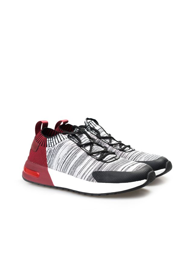 Armani Exchange Sneakersy | XUX025 XV069 | Mężczyzna | Czerwony, Szary. Nosek buta: okrągły. Zapięcie: bez zapięcia. Kolor: wielokolorowy, czerwony, szary. Materiał: tkanina