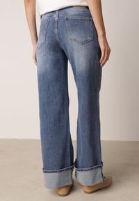 Born2be - Niebieskie Szerokie Jeansy z Wysokim Stanem i Podwiniętymi Nogawkami Jilora. Okazja: na co dzień, na spotkanie biznesowe, do pracy. Stan: podwyższony. Kolor: niebieski. Styl: casual, biznesowy, klasyczny #3