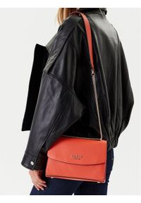 Guess Torebka HWBB73 34210 Pomarańczowy. Kolor: pomarańczowy. Materiał: skórzane #1