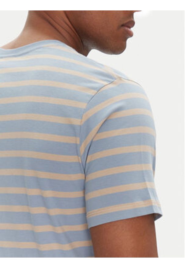 Pepe Jeans T-Shirt PM509407 Niebieski Regular Fit. Kolor: niebieski. Materiał: bawełna