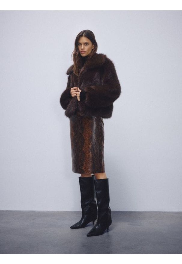 Reserved - Spódnica ze zwierzęcym wzorem - wielobarwny. Materiał: skóra. Wzór: motyw zwierzęcy