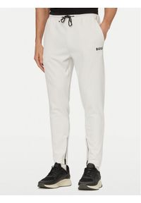 BOSS Spodnie dresowe Toc Spin 50554379 Biały Regular Fit. Kolor: biały. Materiał: syntetyk #1