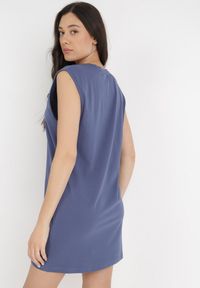 Born2be - Granatowa Sukienka Nemeope. Kolor: niebieski. Materiał: jeans, bawełna, tkanina. Długość rękawa: bez rękawów. Wzór: aplikacja, gładki. Styl: klasyczny, wakacyjny. Długość: mini #4