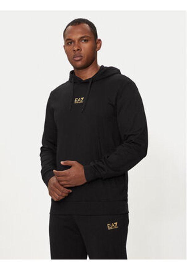 EA7 Emporio Armani Dres 8NPV64 PJVRZ 0208 Czarny Regular Fit. Kolor: czarny. Materiał: bawełna