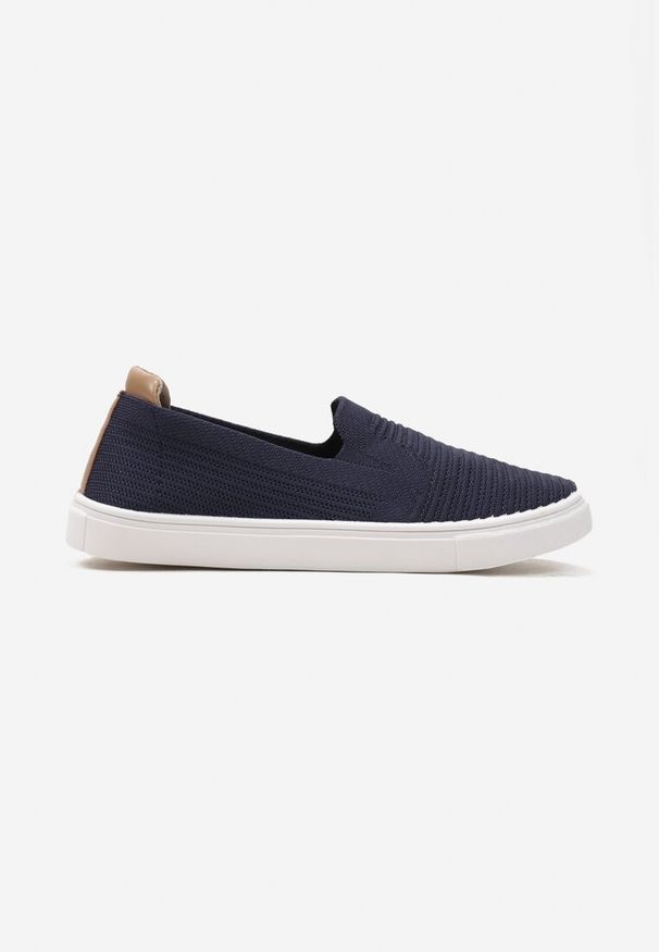 Born2be - Granatowe Tenisówki z Elastyczną Wsuwaną Cholewką Zairena. Okazja: na co dzień. Kolor: niebieski. Materiał: skóra, jeans. Szerokość cholewki: normalna. Styl: casual, klasyczny