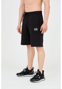 EA7 Emporio Armani - EA7 Męskie czarne krótkie spodenki z naszywkę, Rozmiar M. Kolor: czarny. Materiał: bawełna. Długość: krótkie. Wzór: aplikacja