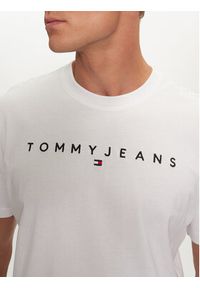 Tommy Jeans T-Shirt Linear Logo DM0DM20744 Biały Regular Fit. Kolor: biały. Materiał: bawełna #2