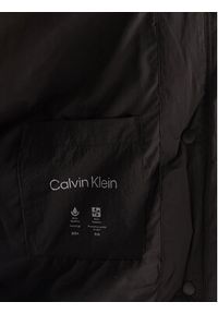 Calvin Klein Jeans Kurtka zimowa LV047D508G Czarny Regular Fit. Kolor: czarny. Materiał: syntetyk. Sezon: zima #4