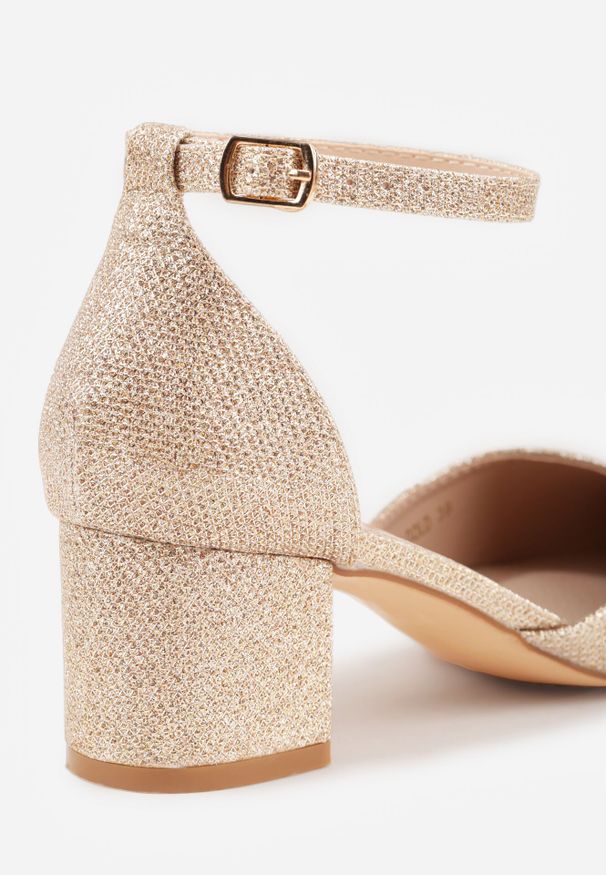 Born2be - Złote Czółenka Vices na Obcasie ze Skórzaną Wkładką i Paskiem Wokół Kostki Resinita. Okazja: na co dzień. Zapięcie: pasek. Kolor: złoty. Materiał: skóra. Obcas: na obcasie. Styl: elegancki, klasyczny, glamour, casual. Wysokość obcasa: średni