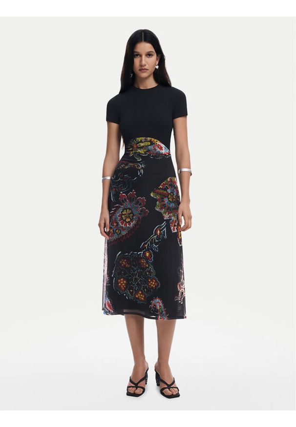 Desigual Sukienka codzienna Paisley 25SWVK32 Czarny Regular Fit. Okazja: na co dzień. Kolor: czarny. Materiał: syntetyk. Wzór: paisley. Typ sukienki: proste. Styl: casual