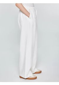 Big-Star - Spodnie dziewczęce wide białe Polena 100. Okazja: na spacer. Kolor: biały. Materiał: bawełna. Wzór: kolorowy. Styl: wakacyjny #3