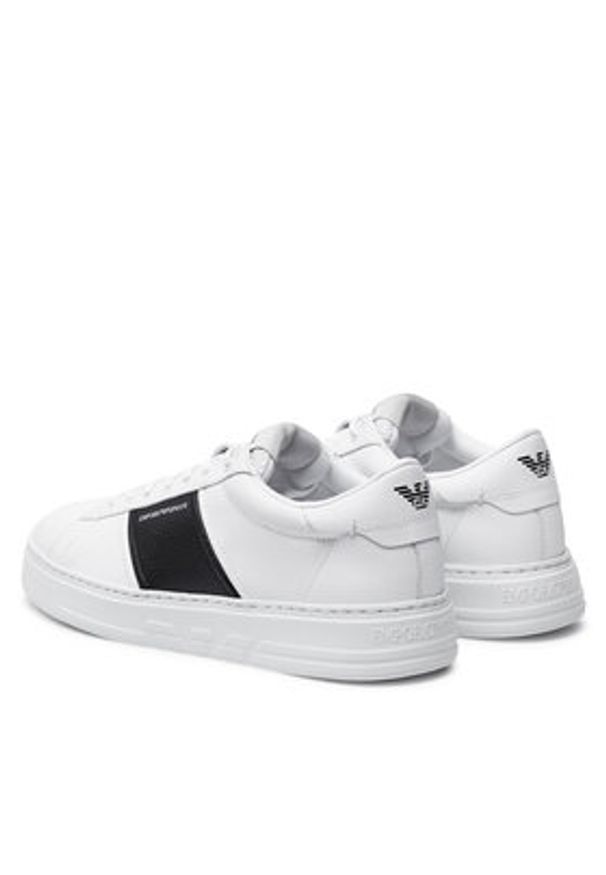 Emporio Armani Sneakersy X4X570 XN840 Biały. Kolor: biały. Materiał: skóra