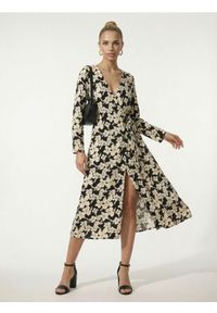 Sinsay - Wiskozowa kopertowa sukienka midi w panterkę - wielobarwny. Materiał: wiskoza. Wzór: motyw zwierzęcy. Typ sukienki: kopertowe. Długość: midi #1
