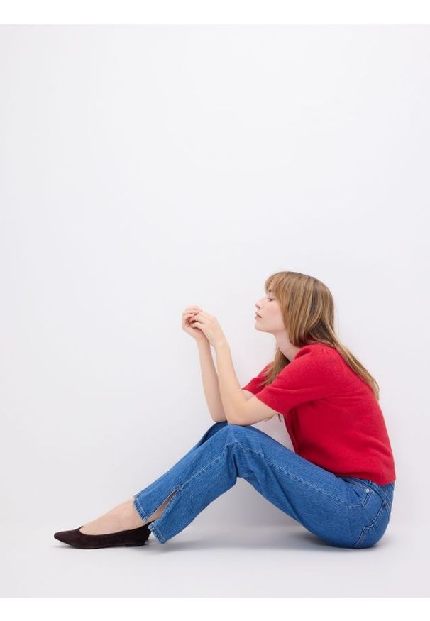 Reserved - Jeansy straight - niebieski. Kolor: niebieski