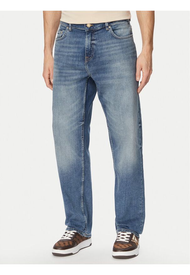 Guess Jeansy M6GA82 D0776 Niebieski Relaxed Fit. Kolor: niebieski