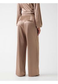 Guess Spodnie materiałowe 180020 Beżowy Slim Fit. Kolor: beżowy. Materiał: materiał #5