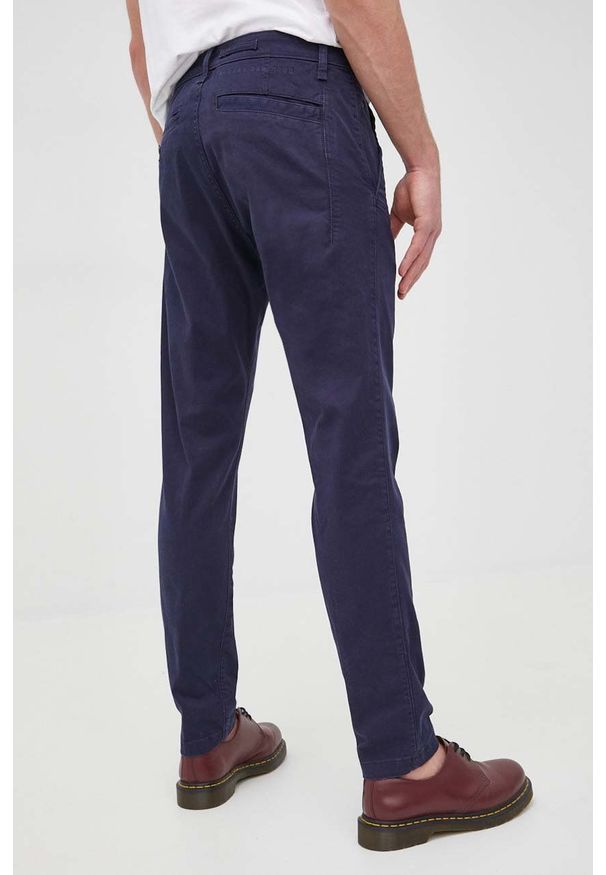 G-Star RAW - G-Star Raw spodnie męskie kolor granatowy w fasonie chinos. Kolor: niebieski. Materiał: tkanina