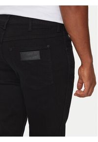 Wrangler Jeansy Greensboro 112357393 Czarny Straight Fit. Kolor: czarny #5