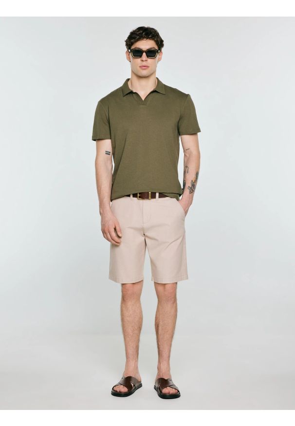 Big-Star - Koszulka męska polo z domieszką lnu khaki Enger 303. Typ kołnierza: polo. Kolor: zielony. Materiał: len. Sezon: lato. Styl: elegancki