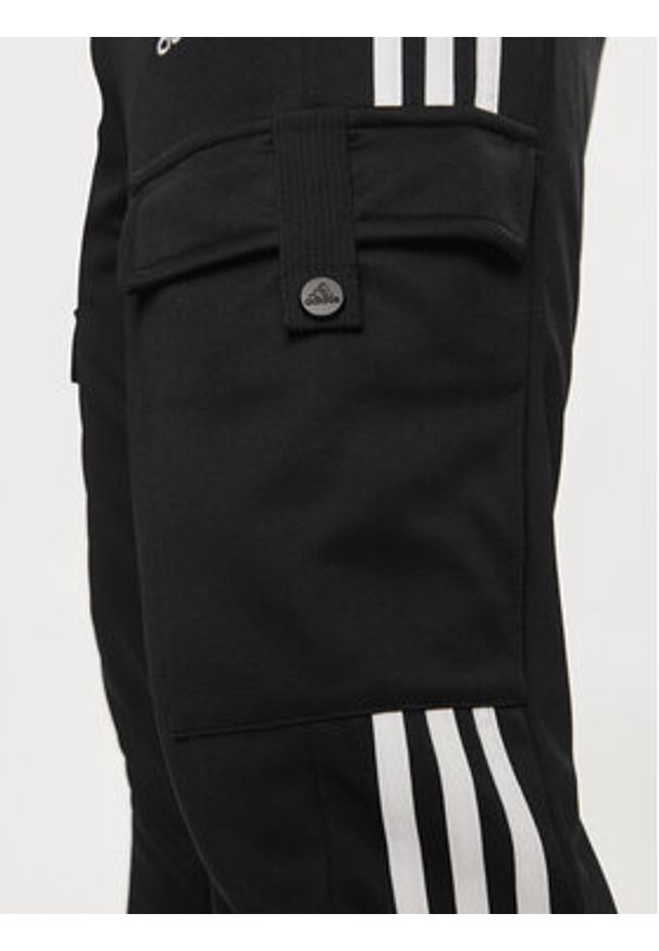 Adidas - adidas Spodnie dresowe IA3067 Czarny Regular Fit. Kolor: czarny. Materiał: syntetyk