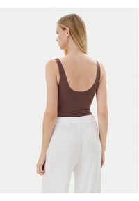 Guess Body O4BM16 KCDE0 Brązowy Slim Fit. Kolor: brązowy. Materiał: syntetyk #4