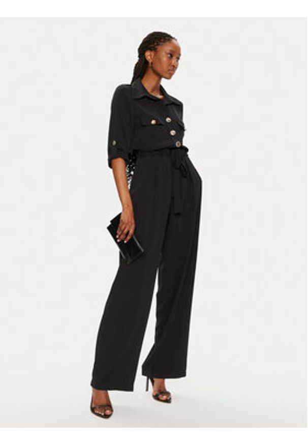 Rinascimento Kombinezon CFC0118361003 Czarny Regular Fit. Kolor: czarny. Materiał: syntetyk