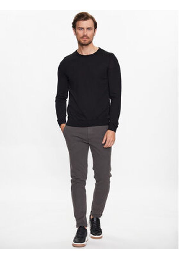 BOSS - Boss Sweter 50468239 Czarny Slim Fit. Kolor: czarny. Materiał: wełna