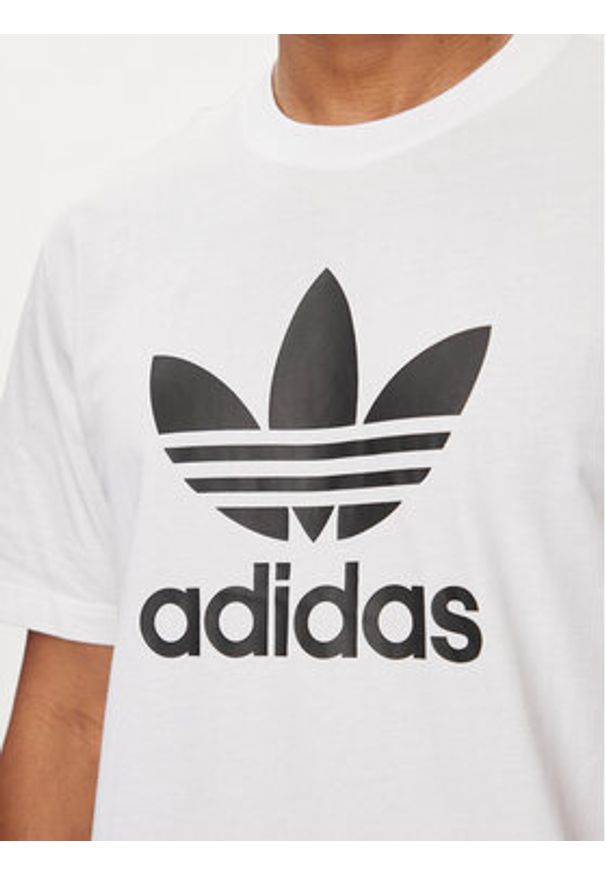Adidas - adidas T-Shirt adicolor Trefoil IV5353 Biały Regular Fit. Kolor: biały. Materiał: bawełna