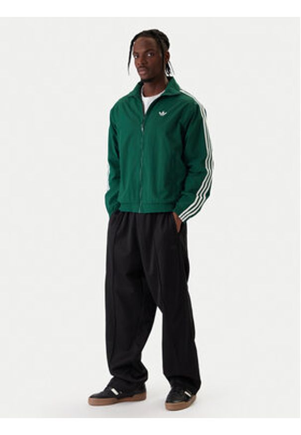 Adidas - adidas Bluza Firebird KC8018 Zielony Regular Fit. Kolor: zielony. Materiał: syntetyk