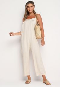 Born2be - Beżowy Bawełniany Kombinezon na Cienkich Ramiączkach Noela. Kolor: beżowy. Materiał: bawełna. Długość rękawa: na ramiączkach. Długość: długie #3