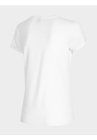 4f - T-shirt damski. Kolor: biały. Materiał: bawełna, dzianina. Długość rękawa: krótki rękaw. Styl: klasyczny