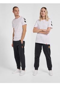 Koszulka Hummel hmlLEGACY Chevron. Kolor: biały