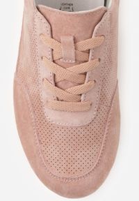 Born2be - Różowe Perforowane Sneakersy z Zamszu Naturalnego ze Skórzaną Wkładką Mezlea. Okazja: do pracy, na co dzień. Kolor: różowy. Materiał: skóra, zamsz #8
