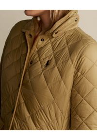 Ralph Lauren - RALPH LAUREN - Pikowana kurtka. Typ kołnierza: polo. Kolor: beżowy. Materiał: materiał. Wzór: haft #4