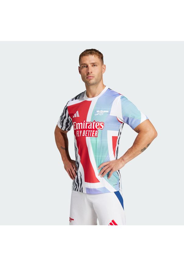Adidas - Koszulka Arsenal 24/25 Pre-Match. Kolor: czerwony, biały, wielokolorowy, czarny. Materiał: materiał. Sport: piłka nożna