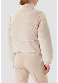 Guess - GUESS Beżowa zamszowa damska kurtka Couture Puffer, Rozmiar M. Kolor: beżowy. Materiał: zamsz #2