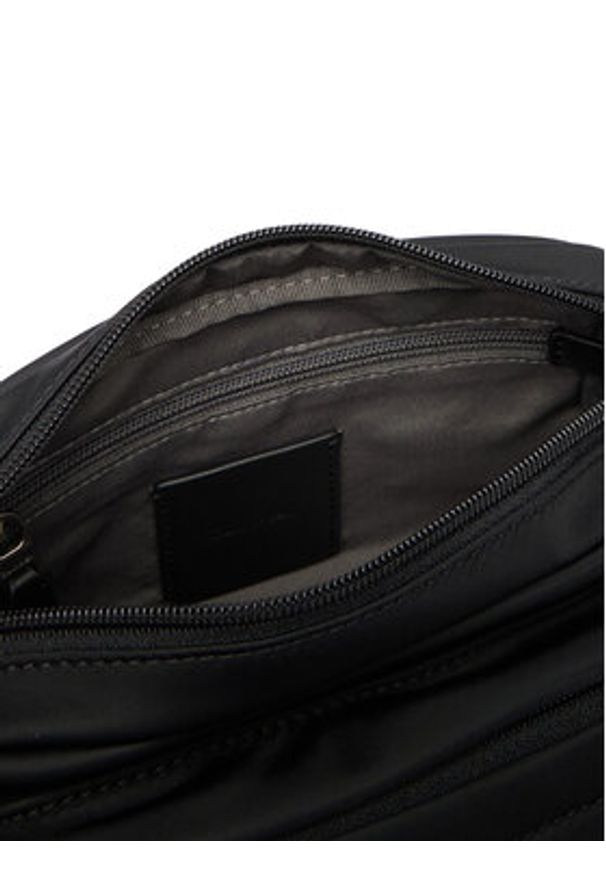 Calvin Klein Saszetka Sleek Utility Camera Bag LV04D3339G Czarny. Kolor: czarny. Materiał: skóra