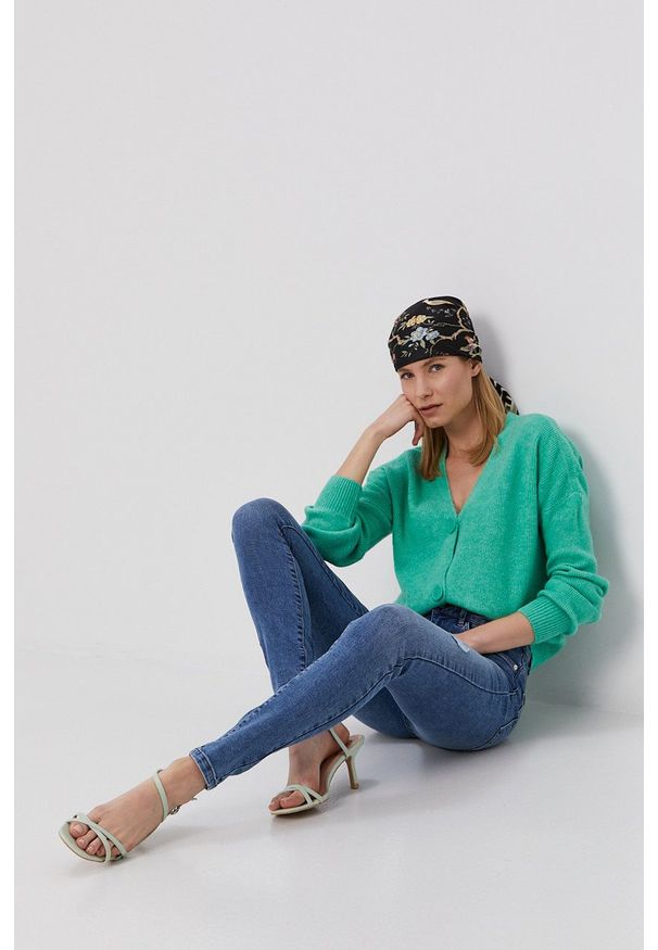 Vero Moda - Jeansy Seven. Kolor: niebieski