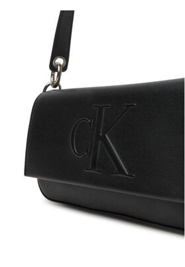 Calvin Klein Jeans Torebka Sculpted Flap Shoulder Pouch LV04K3148G Czarny. Kolor: czarny. Materiał: skórzane
