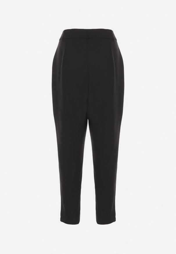 Born2be - Czarne Spodnie o Szerokim Kroju u Góry ze Zwężanymi Nogawkami Vitida. Okazja: do pracy, na spotkanie biznesowe. Kolor: czarny. Styl: elegancki, biznesowy