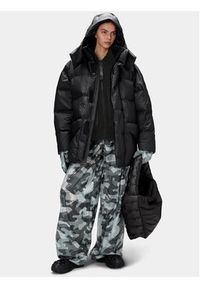 Rains Kurtka zimowa 15050 Czarny Regular Fit. Kolor: czarny. Materiał: syntetyk. Sezon: zima